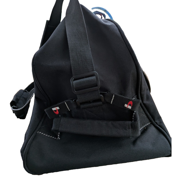 B.U.M. Equipment Duffel Bag Black White Logo Vintage 80s 90s Shoulder Strap Gym - Picture 7 of 7